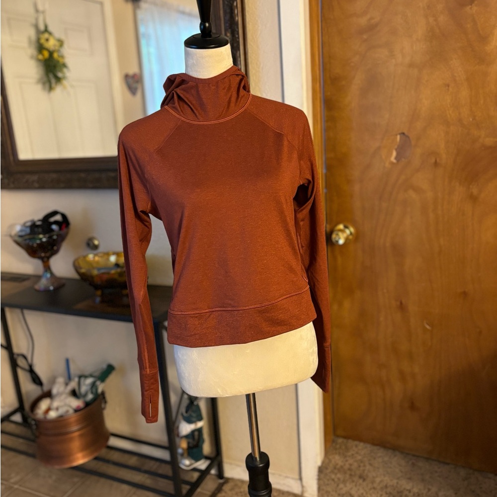 Old Navy active pullover, 
women’s size M